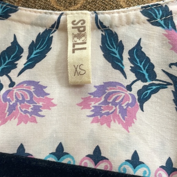 Spell and the Gypsy Pandora playdress - Picture 9 of 11